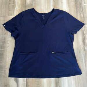 3x Jaanuu scrub top